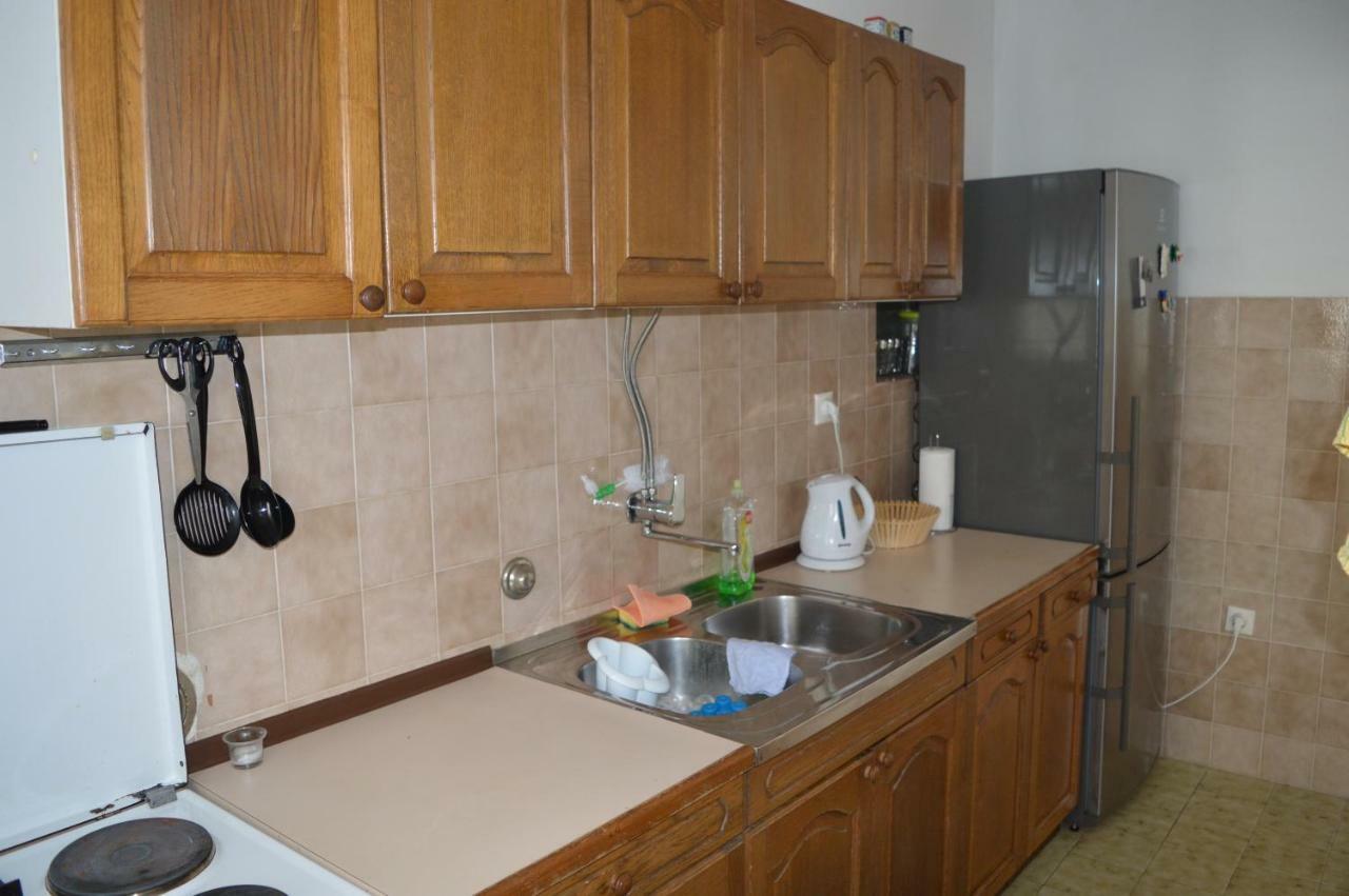 Anna Apartment Marina Luaran gambar