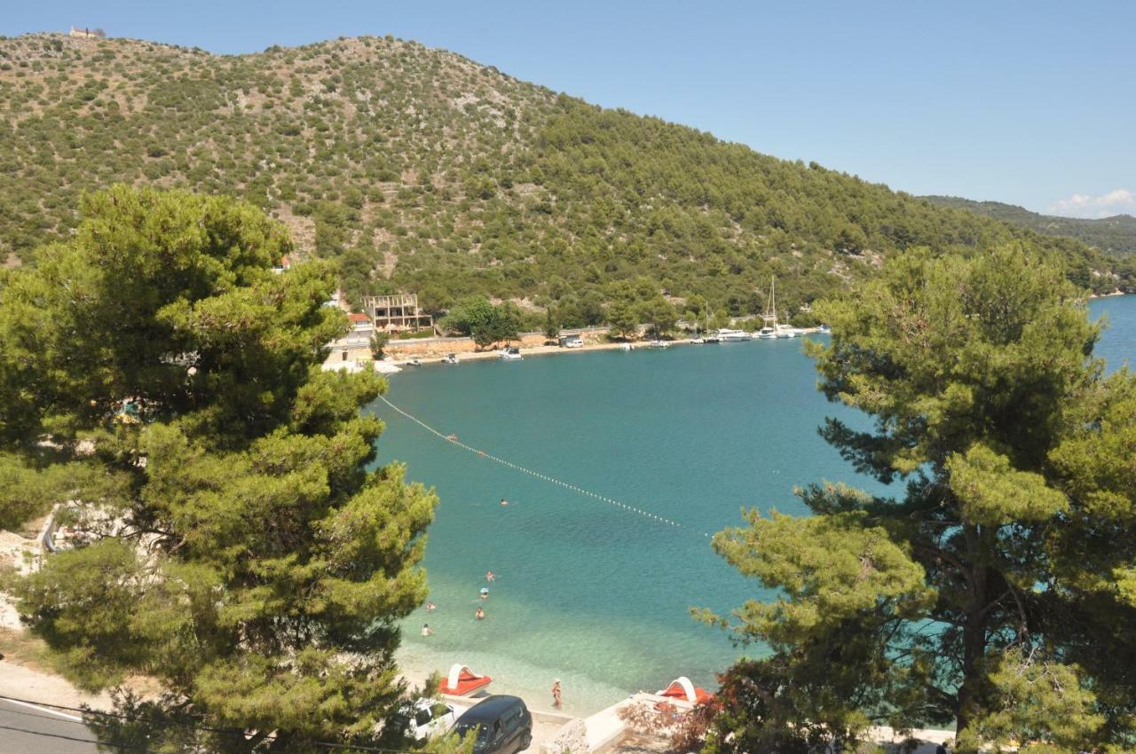 Anna Apartment Marina Luaran gambar