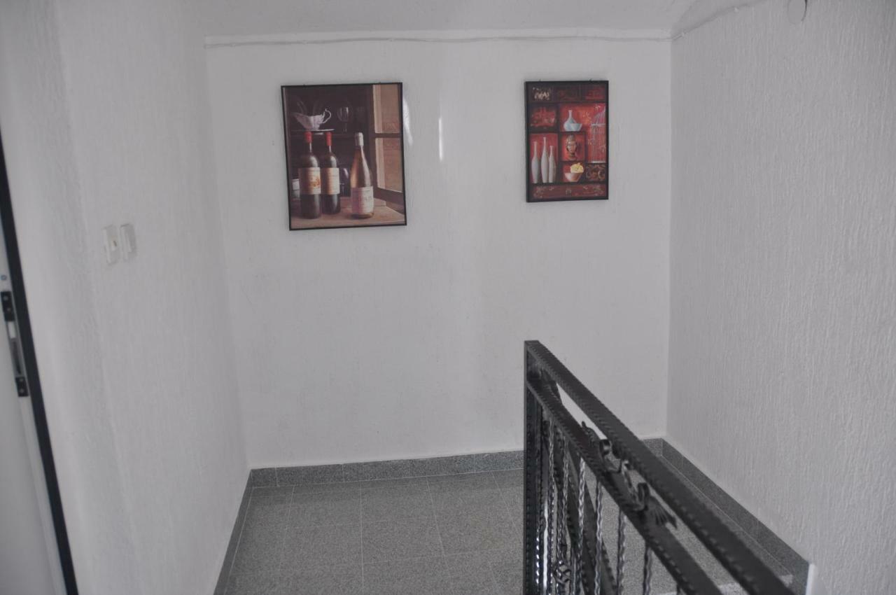 Anna Apartment Marina Luaran gambar